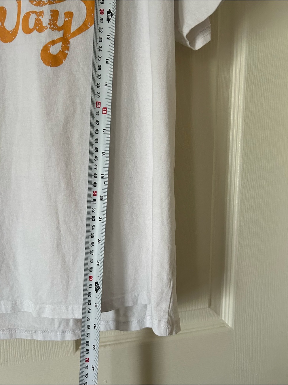 Where There's a Woman There's a Way Graphic Tee Retro Shirt - Size Medium - Picture 6 of 7